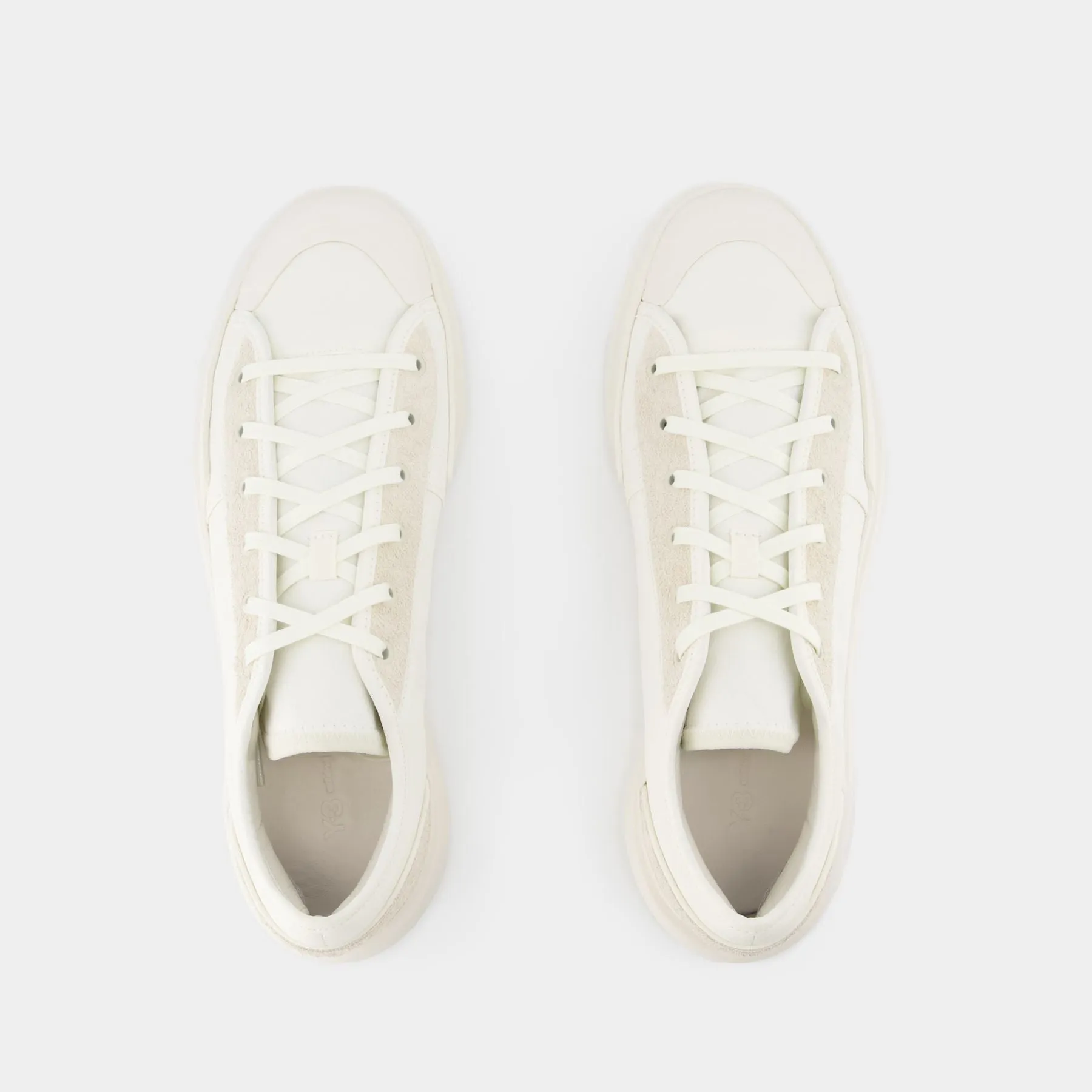 Ajatu Court Low Sneakers - Y-3 - Off-White - Leather