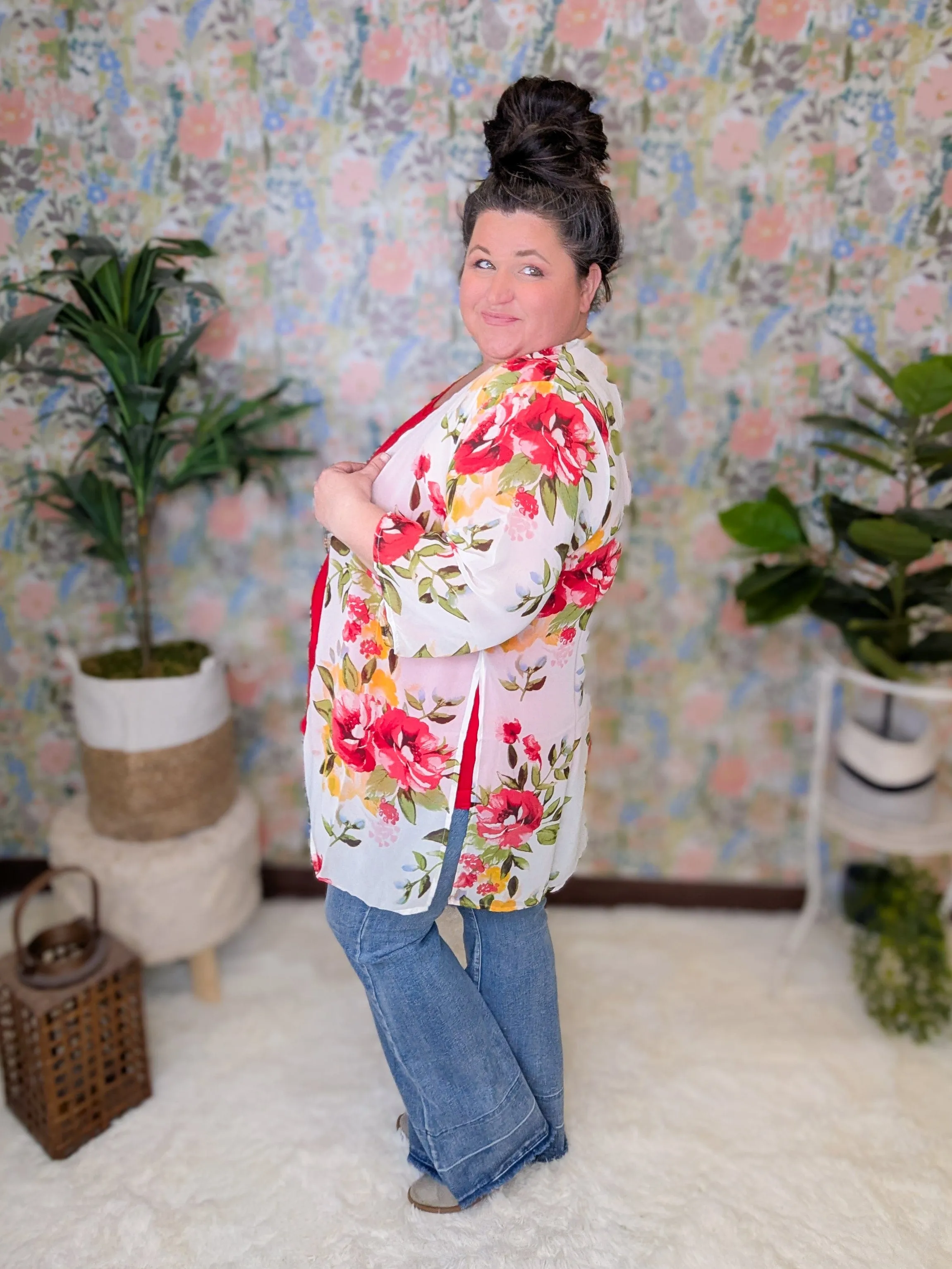 Berkley Bold Floral Kimono on Ivory