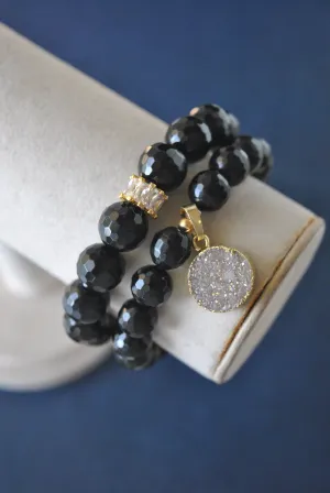 BLACK ONYX AND DRUZY CHARM ON GOLD STRETCHY BRACELET SET