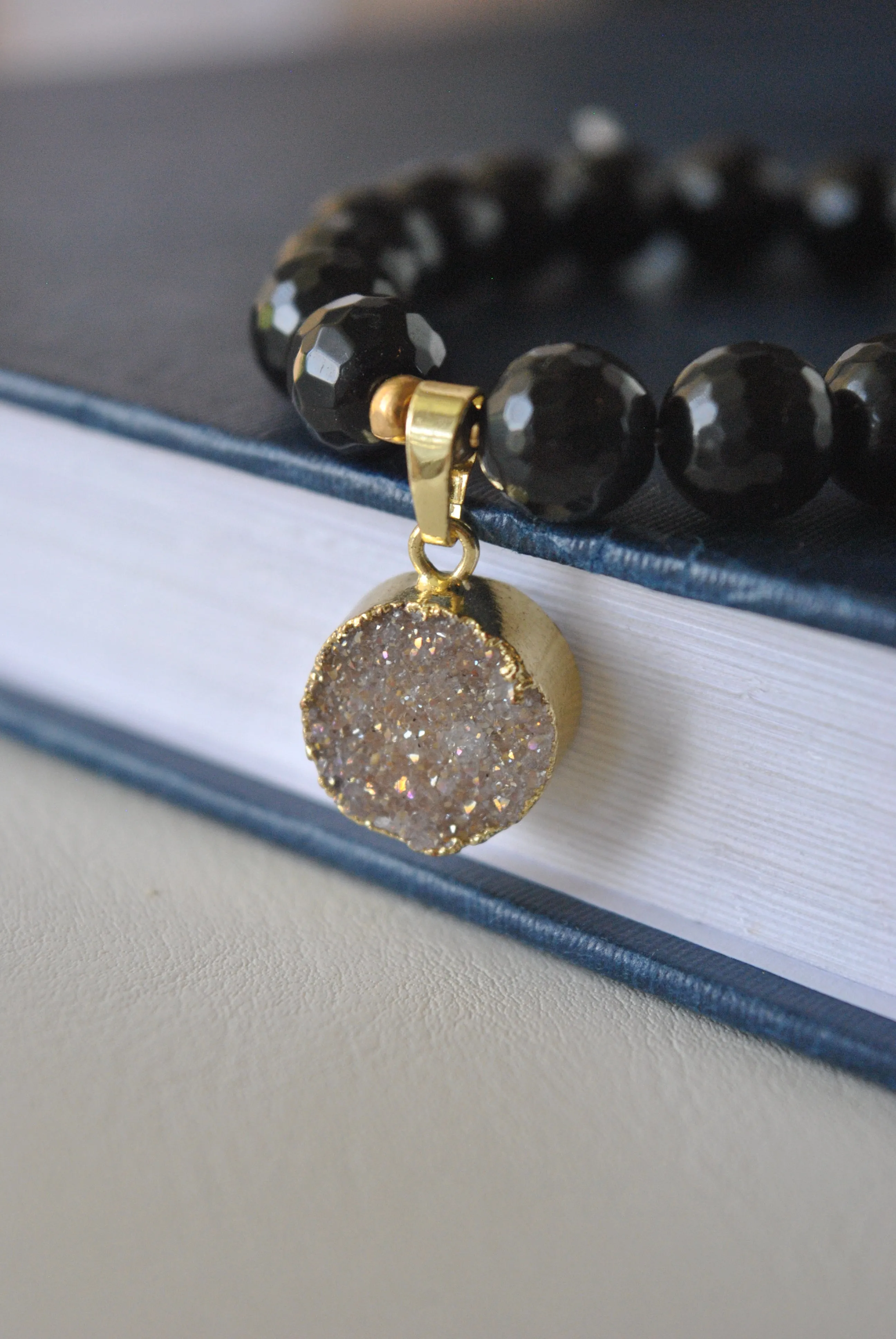 BLACK ONYX AND DRUZY CHARM ON GOLD STRETCHY BRACELET SET