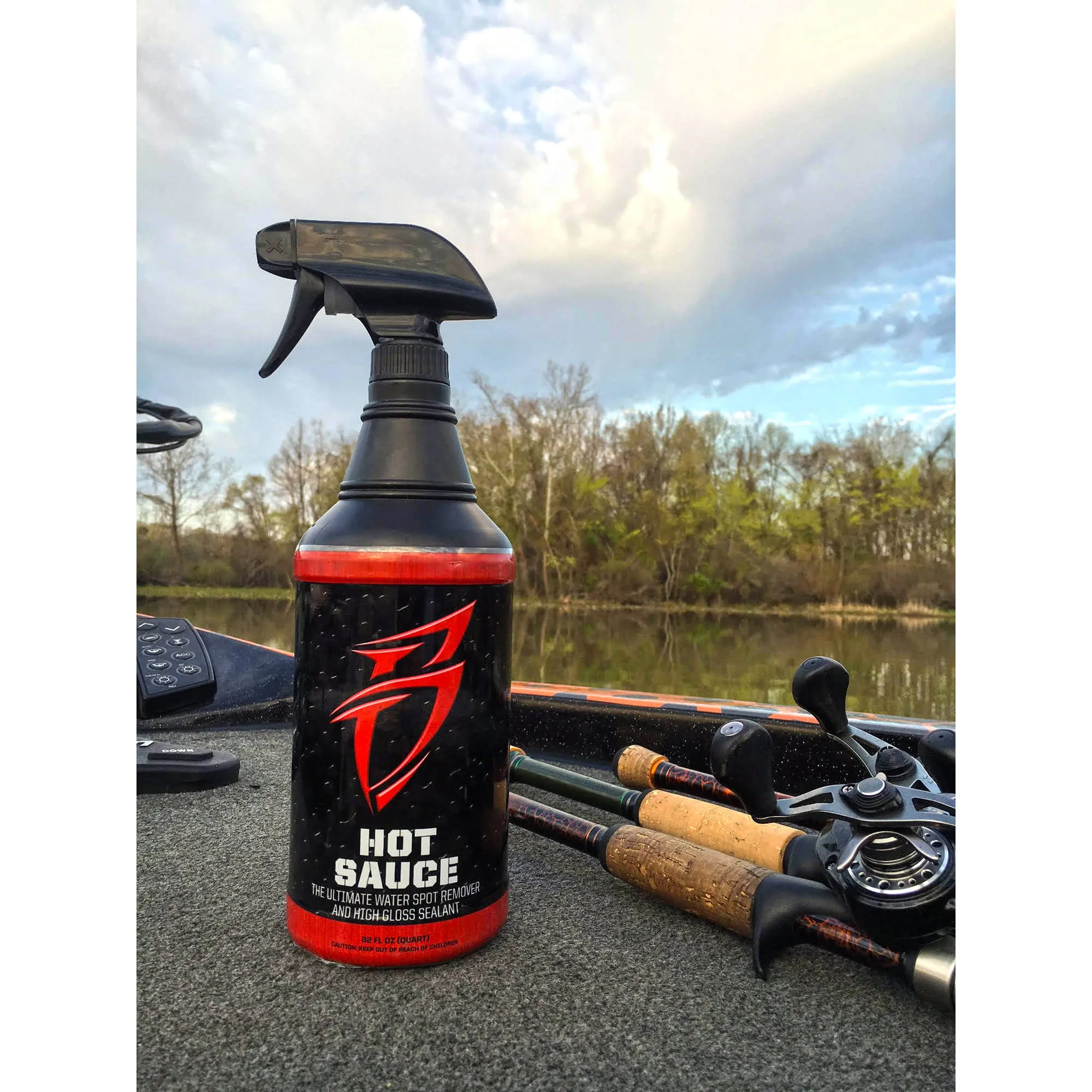 Boat Bling Hot Sauce Water Spot Remover And Boat Cleaner Detailer, 20 Oz