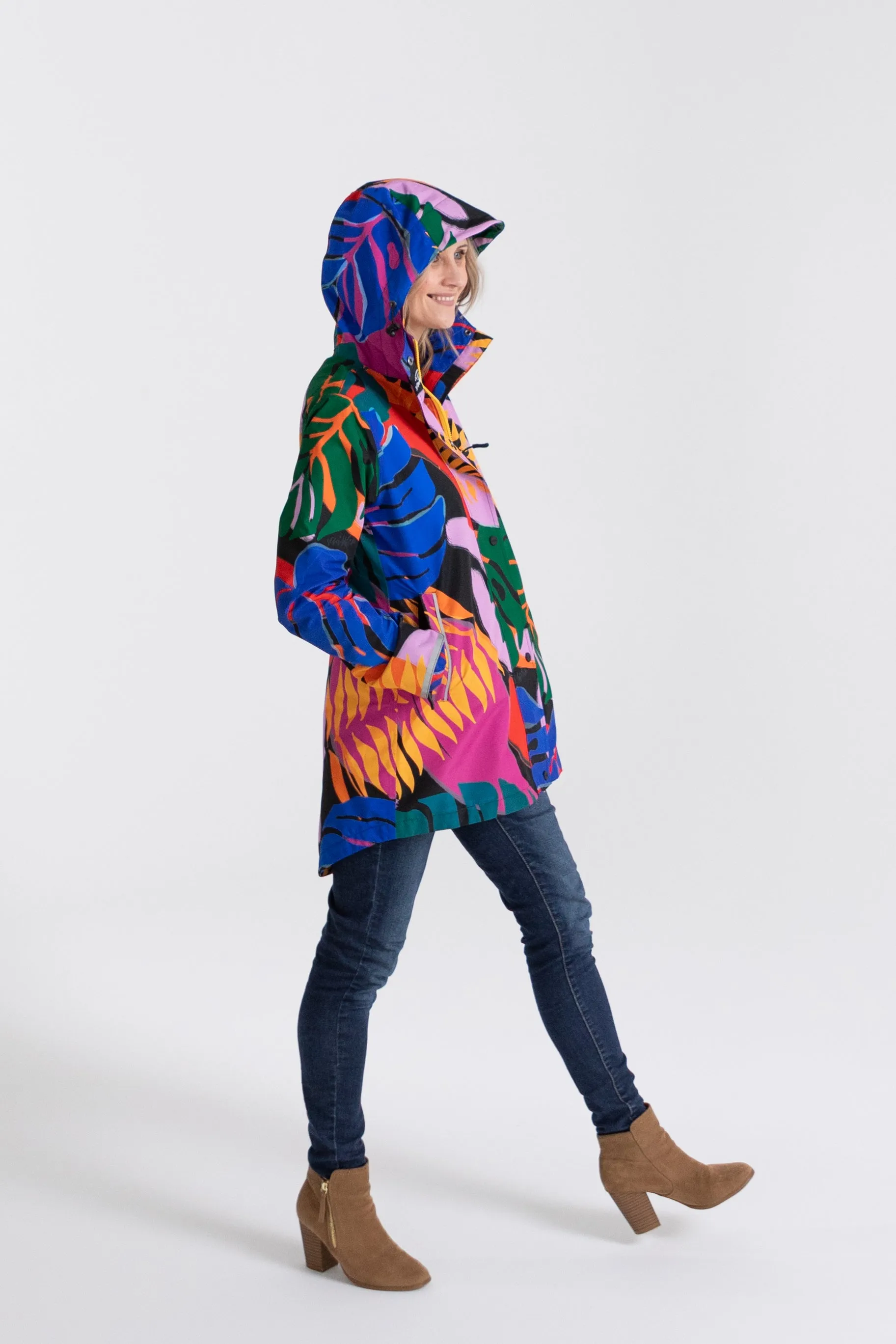 Carnaval waterproof mesh lined raincoat
