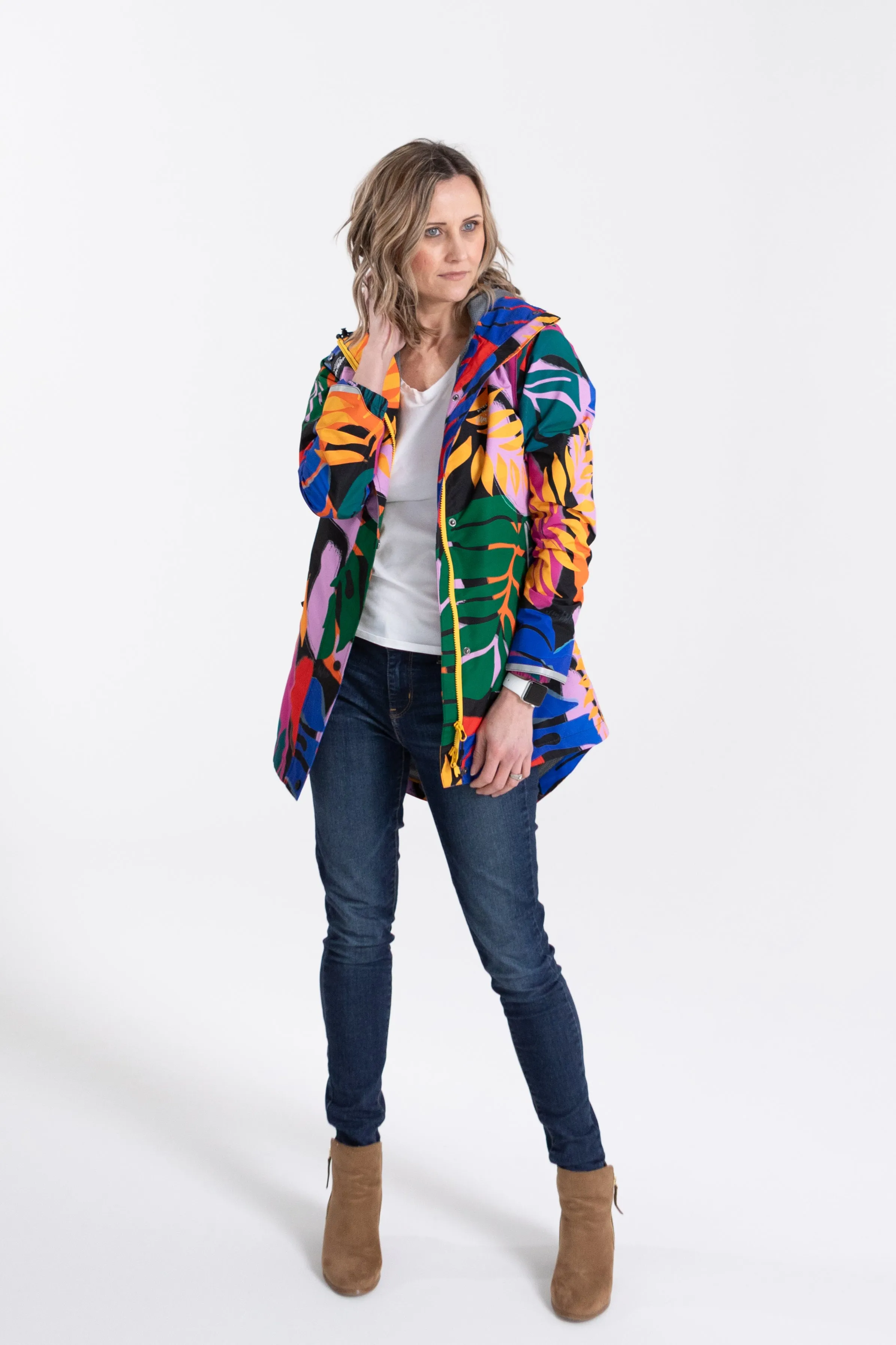 Carnaval waterproof mesh lined raincoat