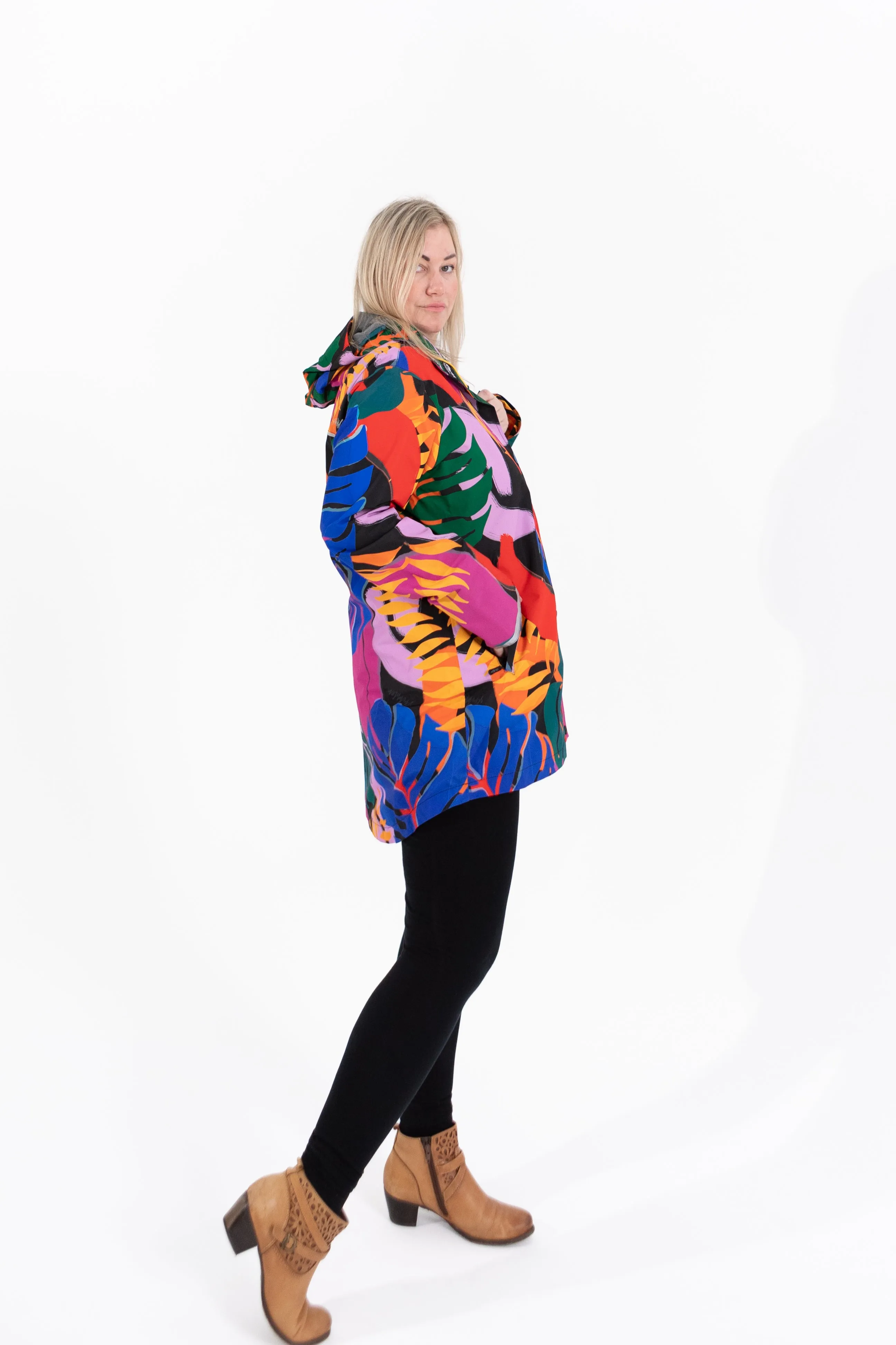 Carnaval waterproof mesh lined raincoat