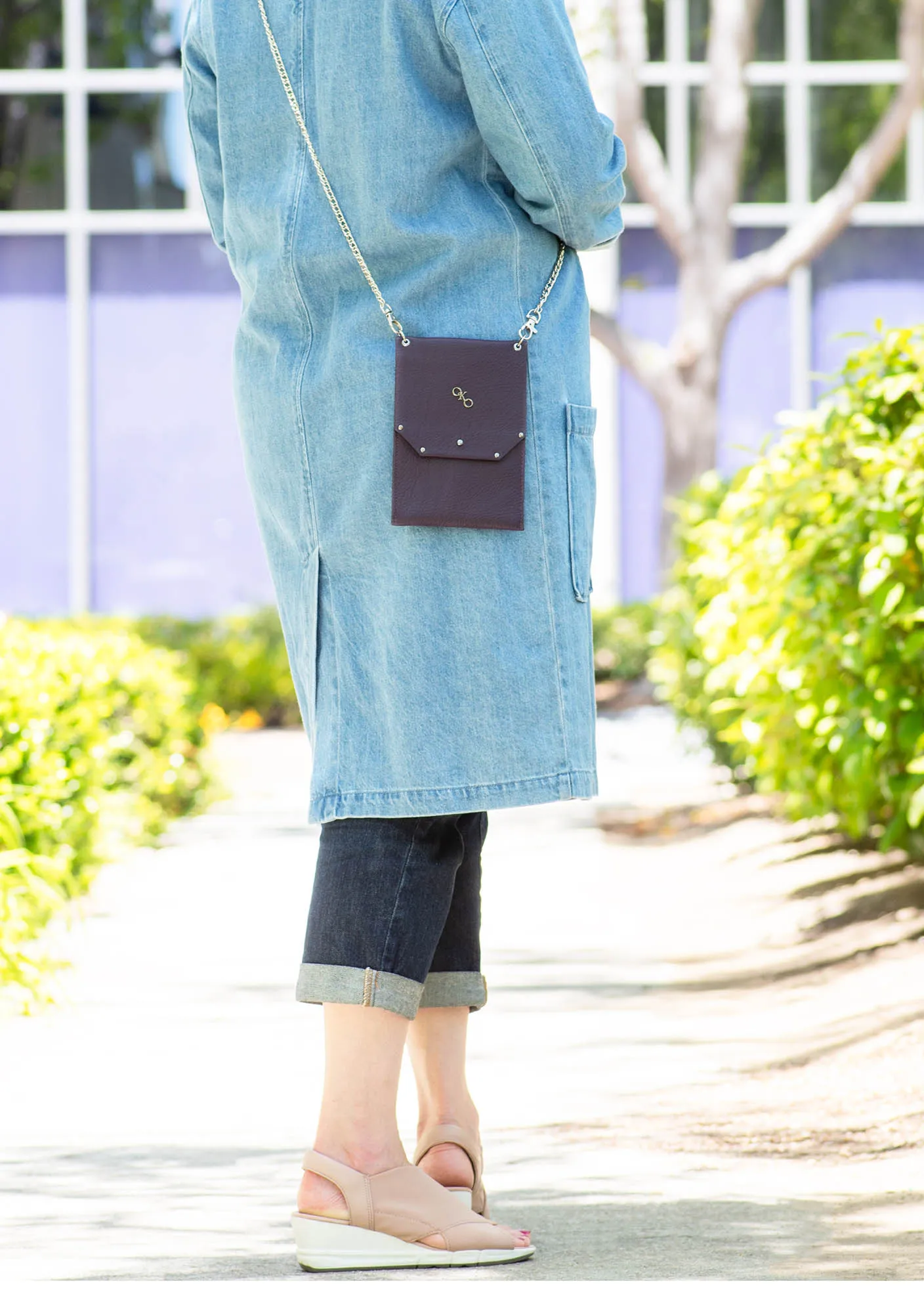 Cellphone pouch