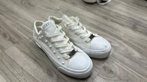 CULT D124 Placebo 3641 size 37 fits like 38