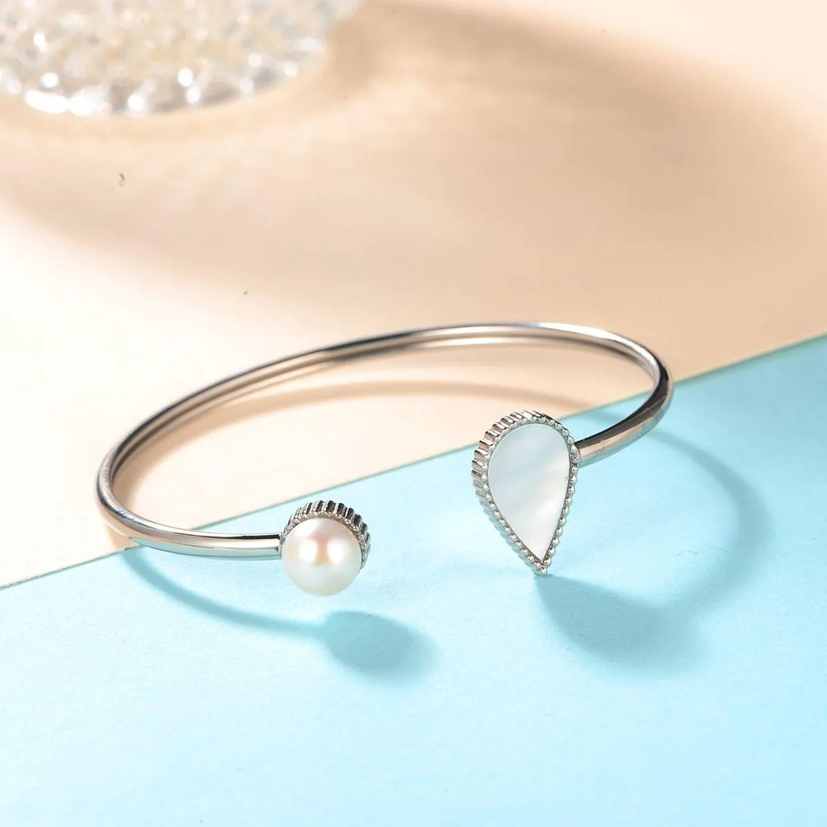 Drop / Bangle Pearl Silver