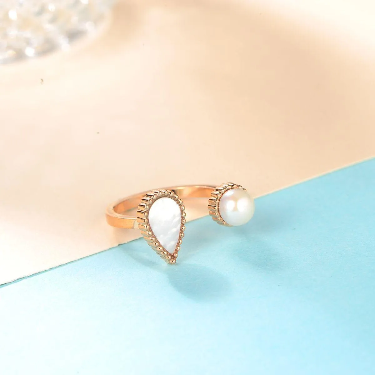 Drop / Ring Pearl Rose Gold