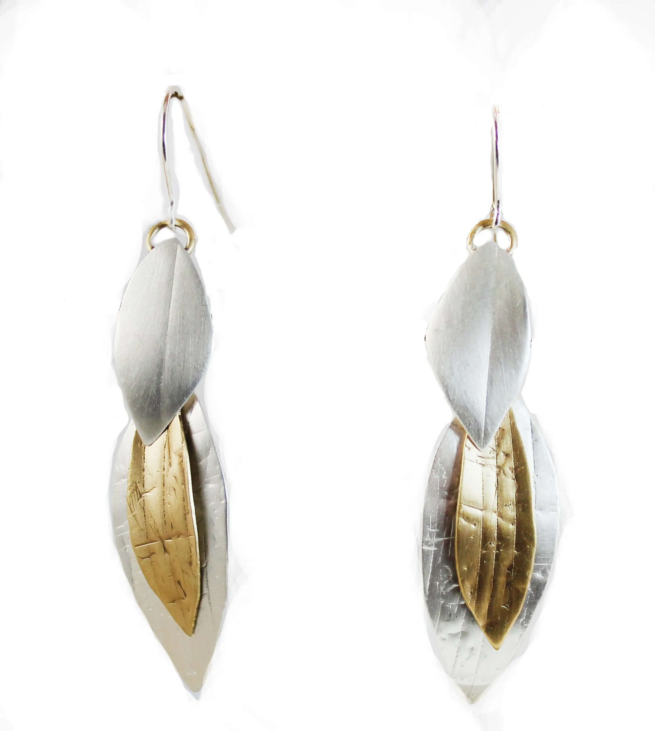 E3520w ELEGANT LINKS EARRINGS