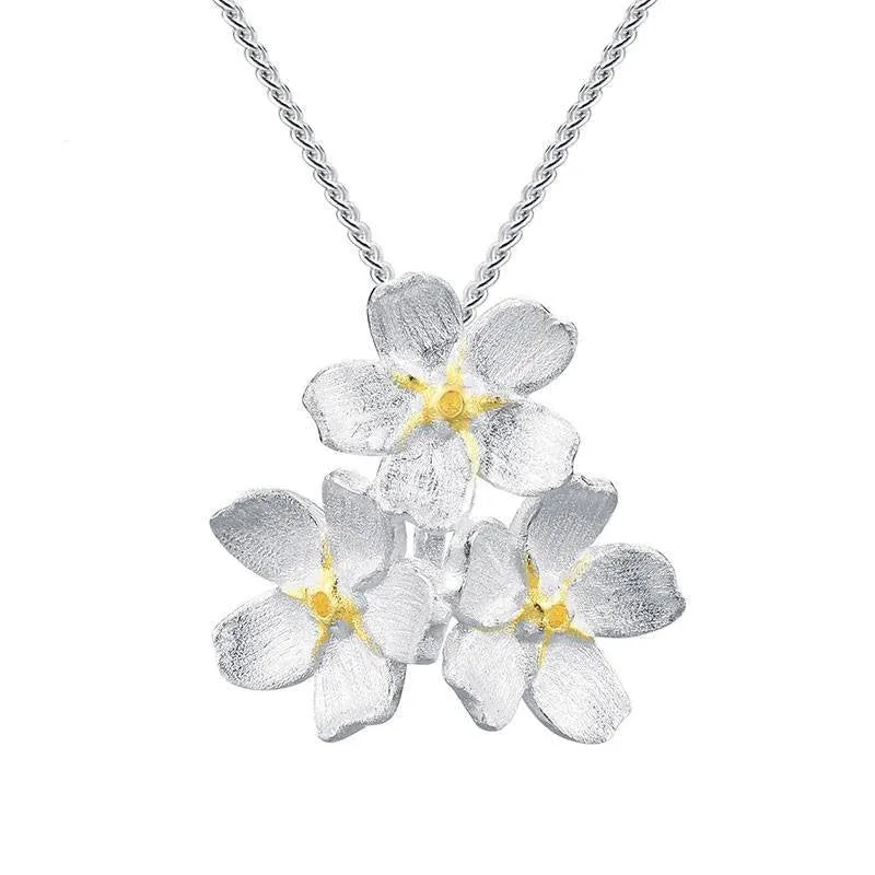 Elegant Forget-Me-Not Flower Necklace