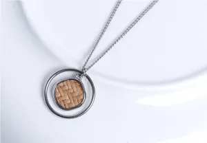 Elegant Straw Necklace
