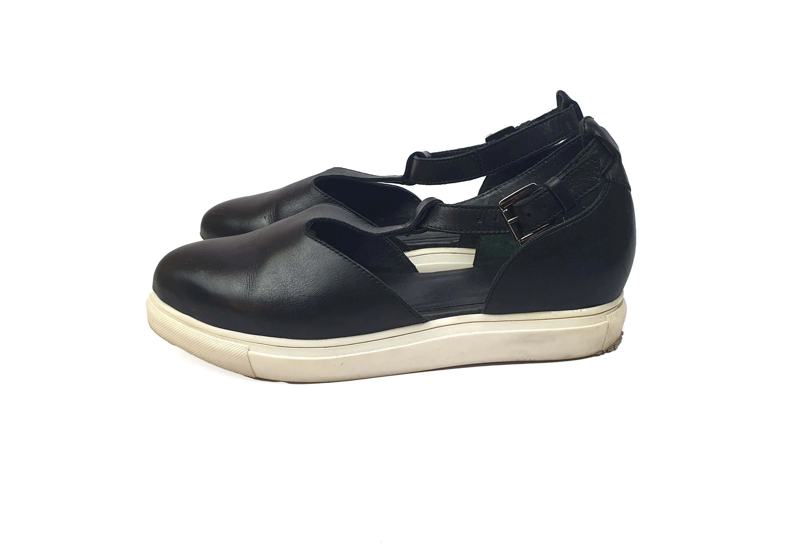 Elk black tee bar style shoes size 37