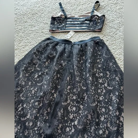 Express Elegant Black Lace Skirt Top Set