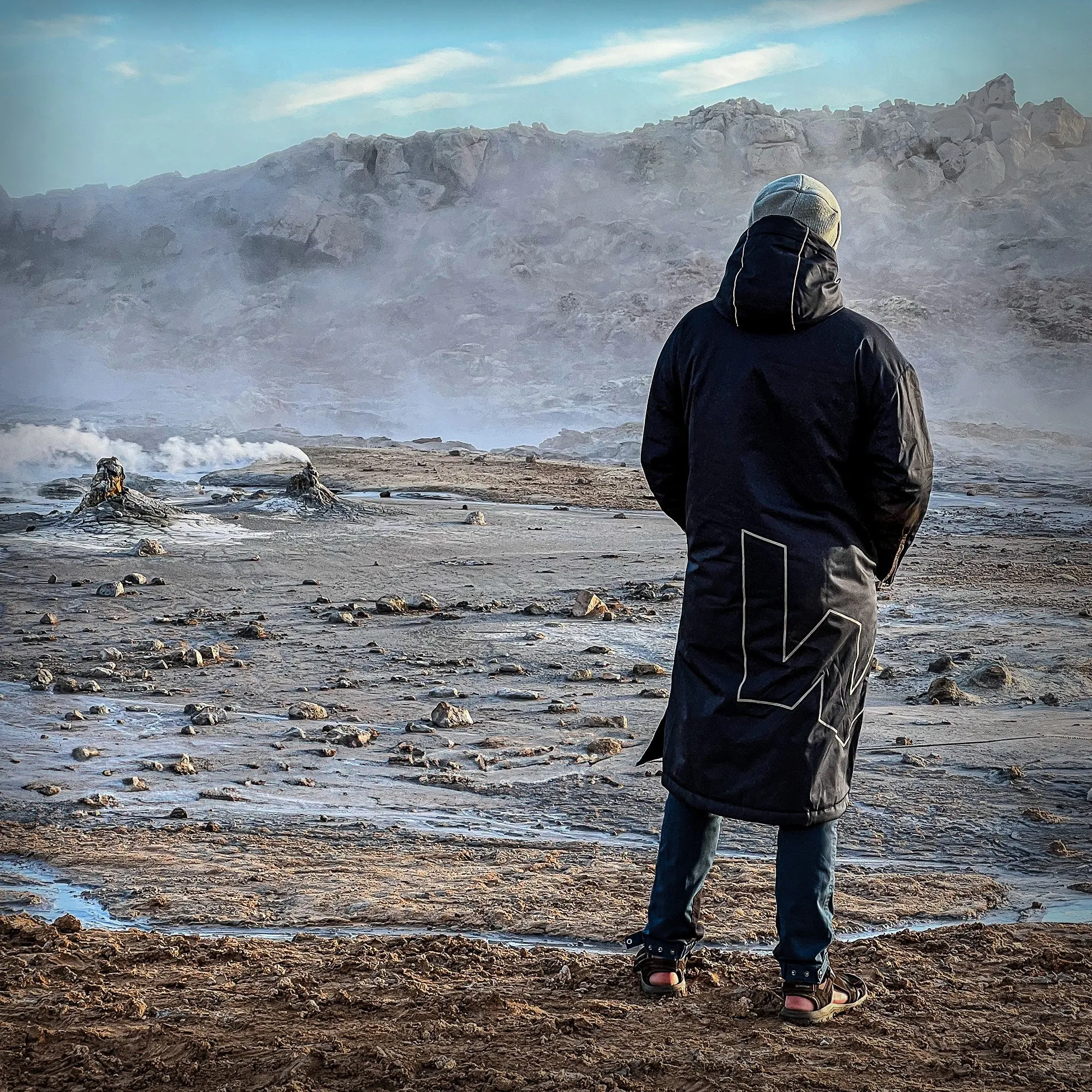 Fleece-Lined Waterproof Changing Robe | Waterproof & Windproof | Unisex | Black & Grey