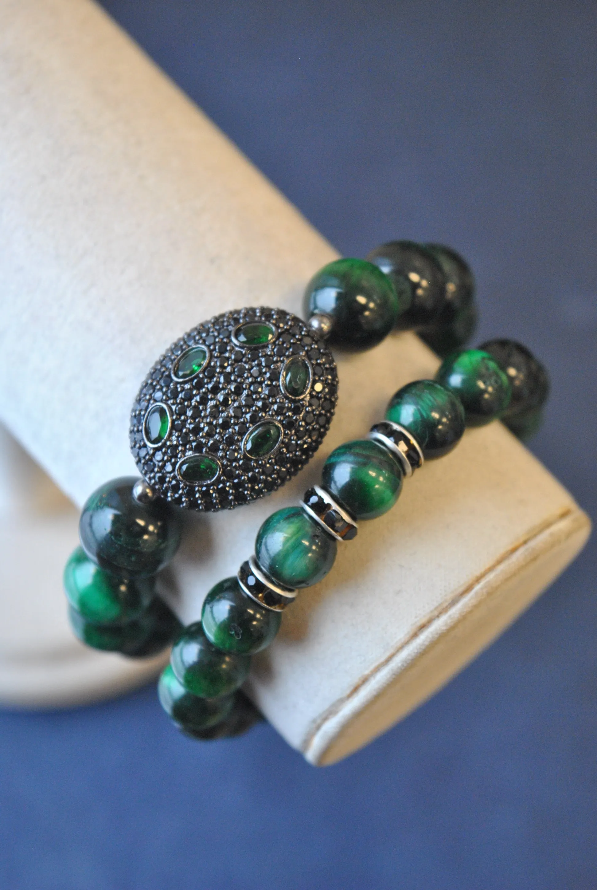 GREEN TIGEREYE STRETCHY BRACELETS SET