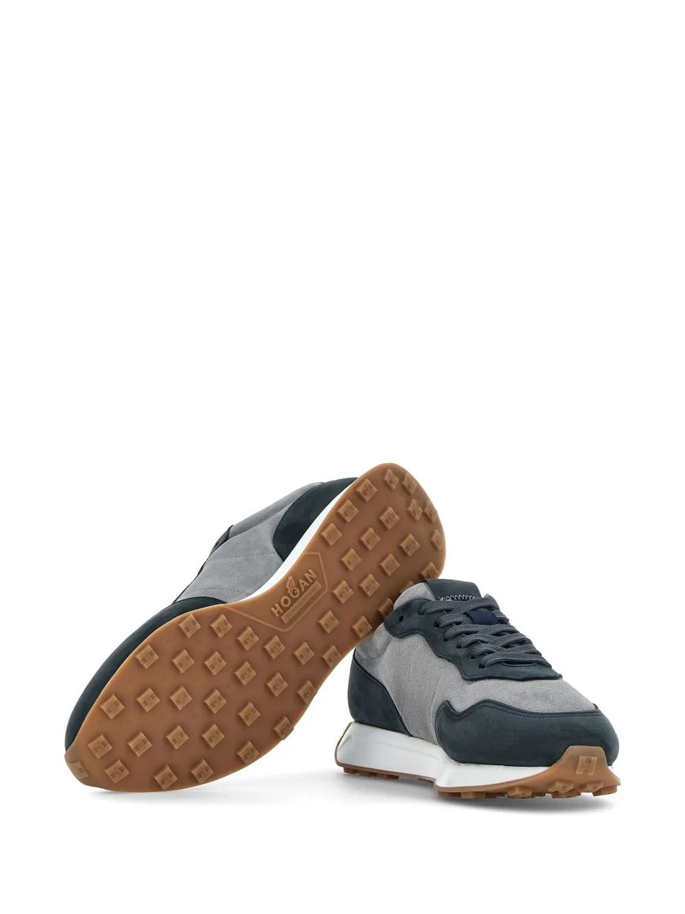 H601 leather sneakers