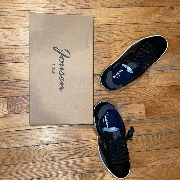 Jousen Leather Sneakers