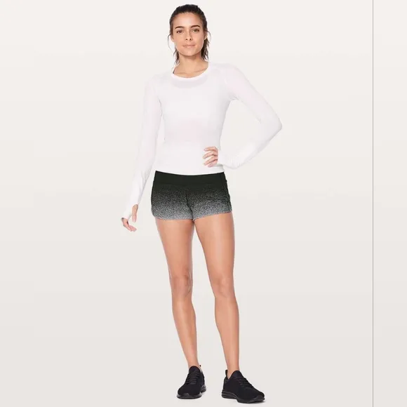 Lululemon Speed Up Mid-Rise Short 2.5&quot; (Ombre Speckle Stop White Black) Size 8
