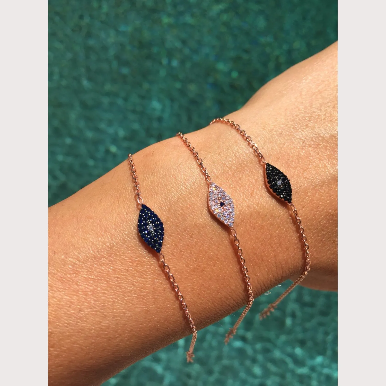 Modern Shiny Eye Bracelet