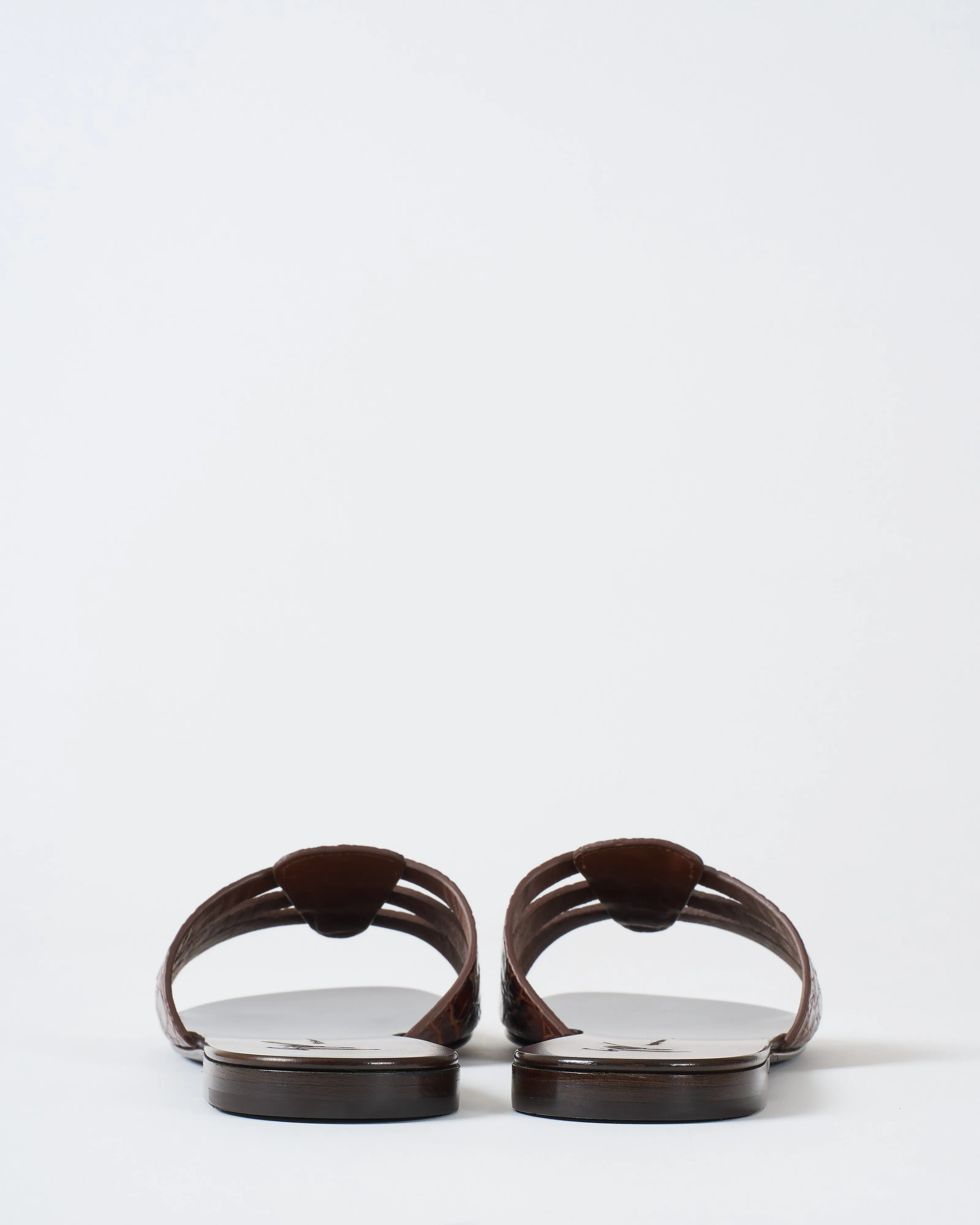 nuvoroll sandal