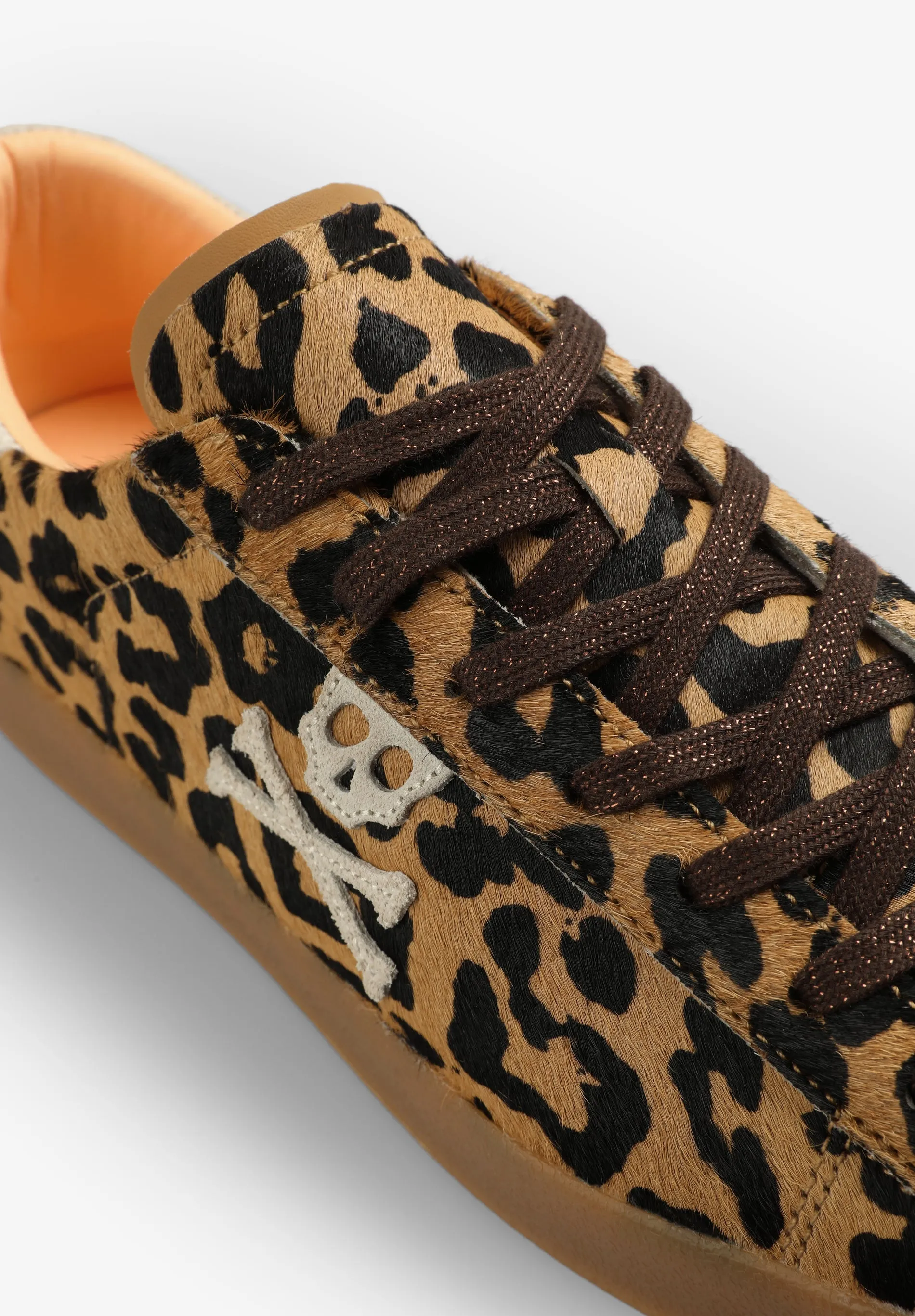 SAPATILHAS BAIXAS COM ESTAMPADO ANIMAL