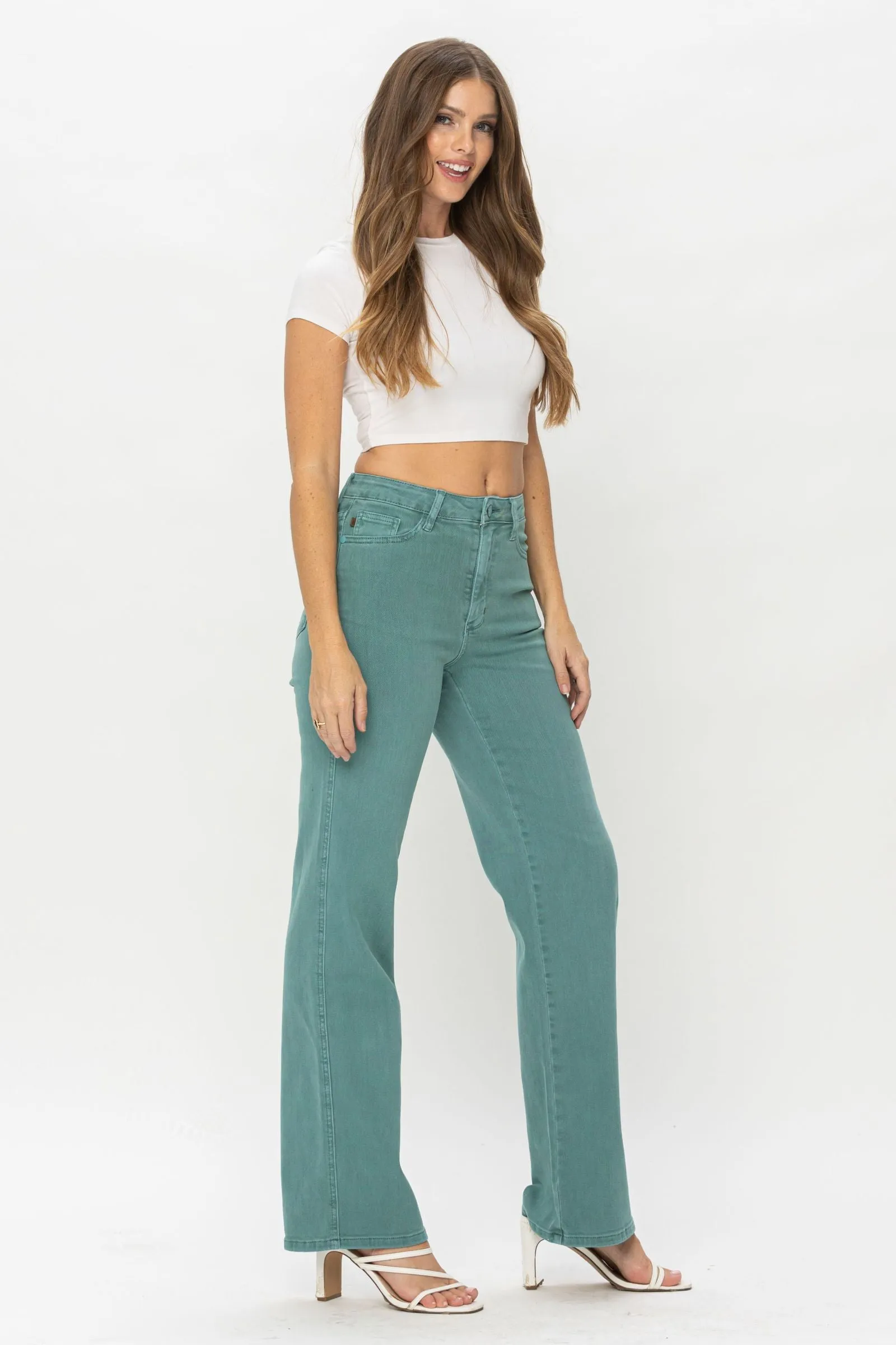 Turnin' Heads 90's Straight Leg Jeans