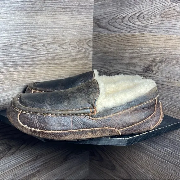 Ugg ascot loafer brown leather slippers