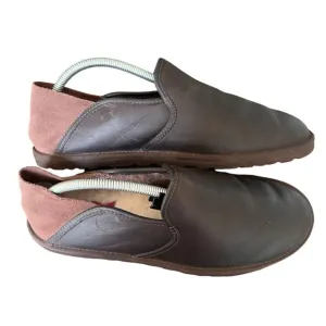 UGG Cooke Grizzly Men's Size 9 Brown Slip On Leather Slippers Missing Size Tags
