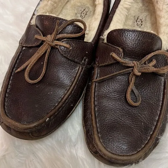 UGG Mens Slippers B85