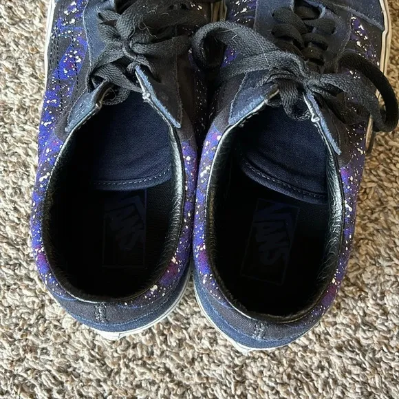 Vans Women’s Size 10 Old Skool Warp Galaxy Glow in the Dark Sneakers