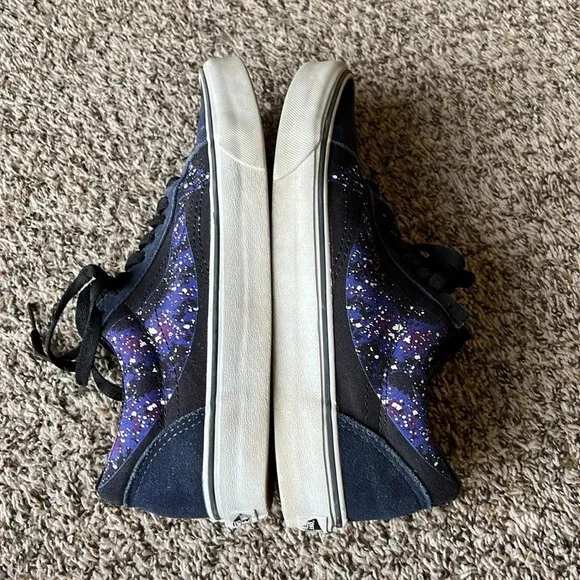 Vans Women’s Size 10 Old Skool Warp Galaxy Glow in the Dark Sneakers