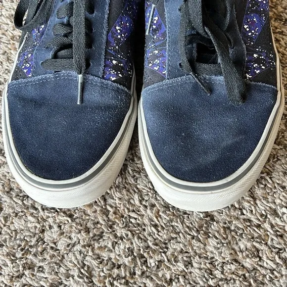 Vans Women’s Size 10 Old Skool Warp Galaxy Glow in the Dark Sneakers